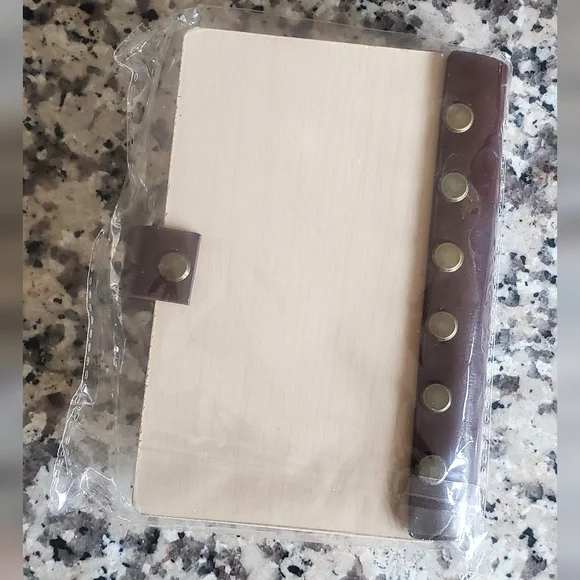 Notebook - Picture 2 of 2